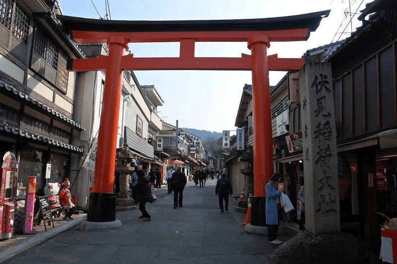 【京都|伏見】稻荷大社~綿延不絕的千本鳥居絕景、外國遊客人氣最高景點第1位~