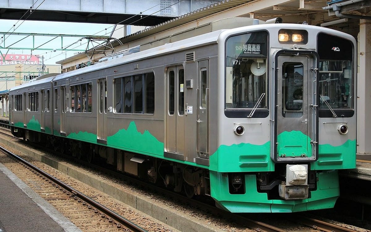 /tmp/phpJQhaZi /tmp/phpJQhaZi