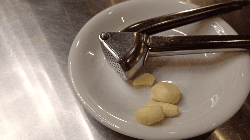 /tmp/phpBhp429 /tmp/phpBhp429