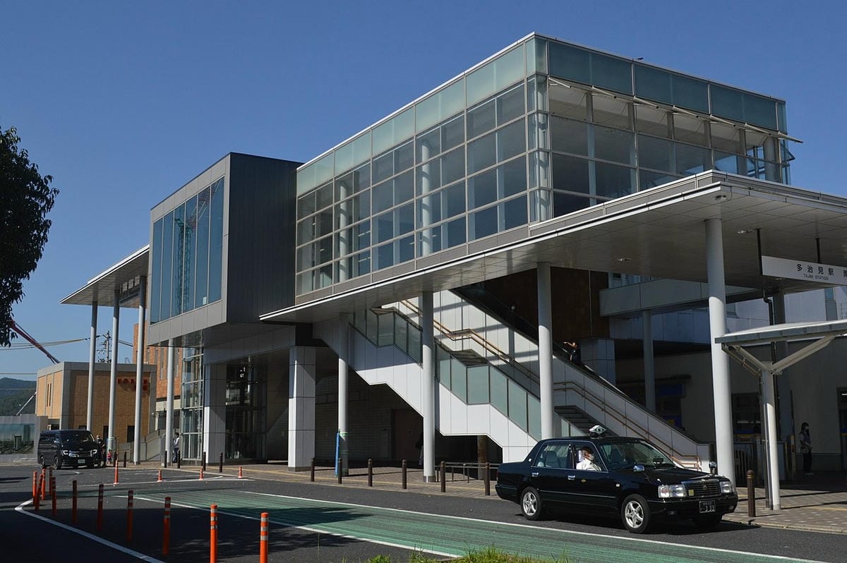 /tmp/phpUEZ7Kf /tmp/phpUEZ7Kf