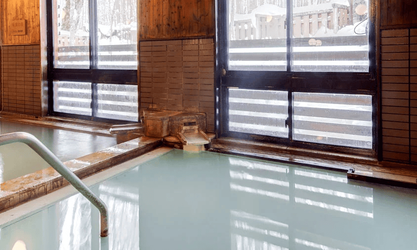 【秋田|乳頭溫泉】休暇村~東北第一秘湯、被白雪包圍的露天風呂~