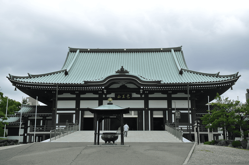 【名古屋】平時幽靜到幾近荒涼的覺王山日泰寺~每月21日弘法日卻超熱鬧~