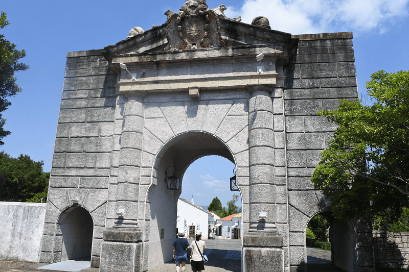 【三重志摩】西班牙村既有驚叫遊樂設施、又有花車遊行及異國