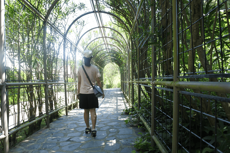 【三重志摩】西班牙村既有驚叫遊樂設施、又有花車遊行及異國