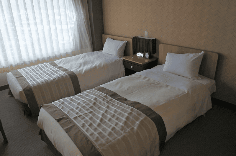 【鳥取|三朝溫泉】三朝ROYAL HOTEL~價格優惠又能品嘗蟹腳吃到飽的飯店~