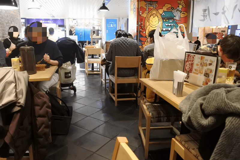 【新大阪】羅馬軒~起源於大阪並主打鐵板義大利麵的餐廳~ - 第4張圖 【新大阪】羅馬軒~起源於大阪並主打鐵板義大利麵的餐廳~