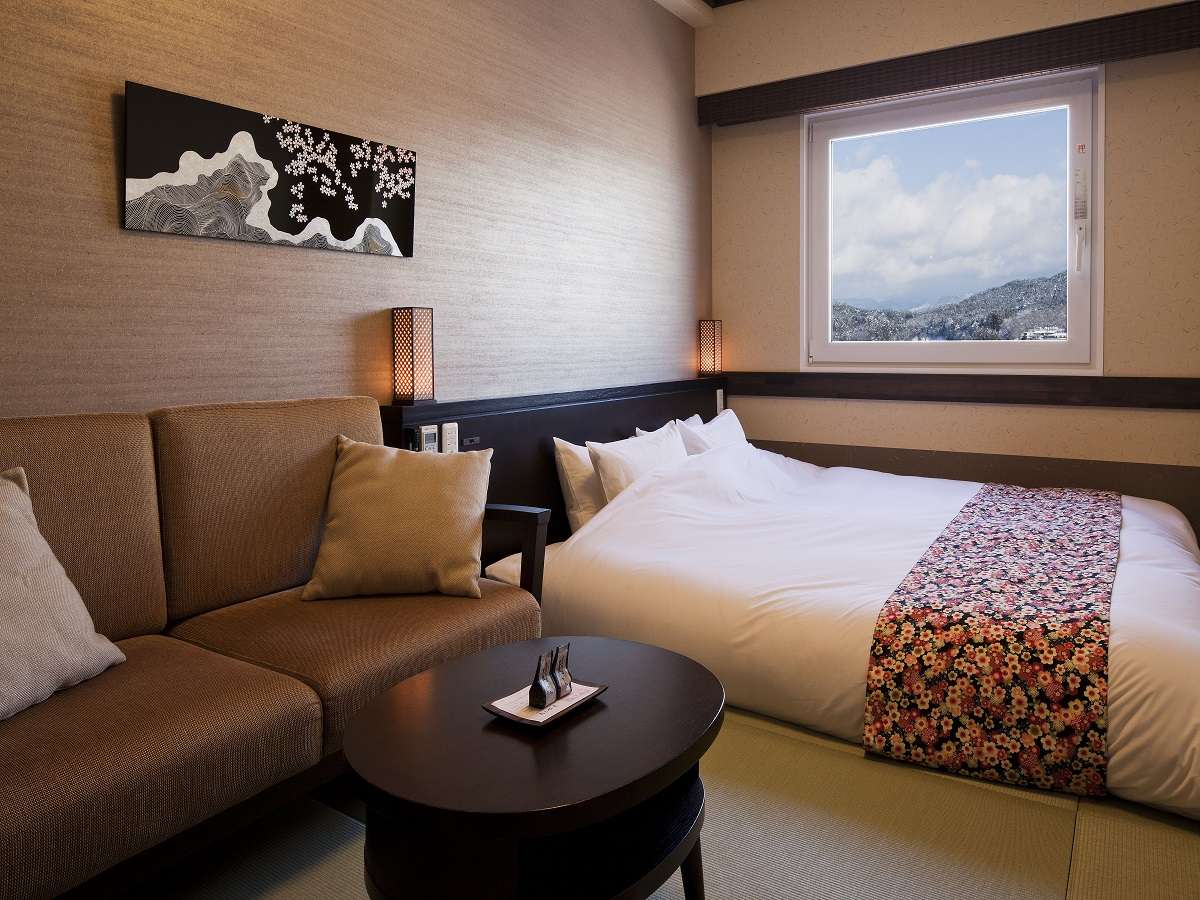 【客室:和セミダブル】