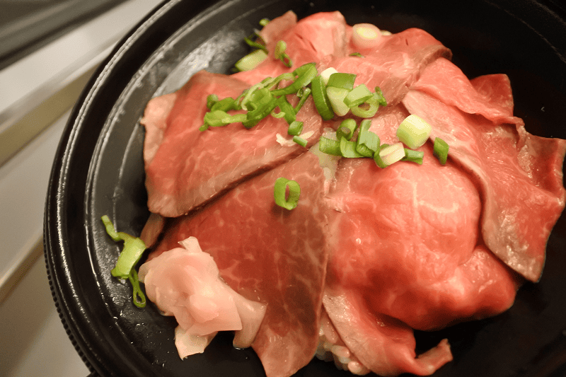 【鐵路便當】在特急HARUKA號享用新大阪車站購買的便當 【鐵路便當】在特急HARUKA號享用新大阪車站購買的便當