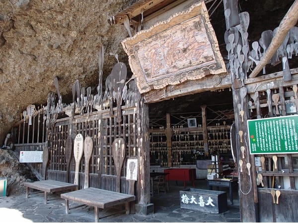 【大分中津】搭乘大分交通定期觀光巴士前往耶馬溪、省時又便利