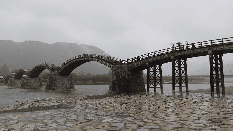 【山口岩國】在雨中再度造訪日本三大名橋之錦帶橋