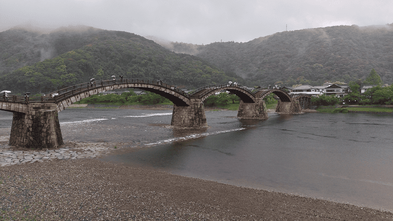 【山口岩國】在雨中再度造訪日本三大名橋之錦帶橋