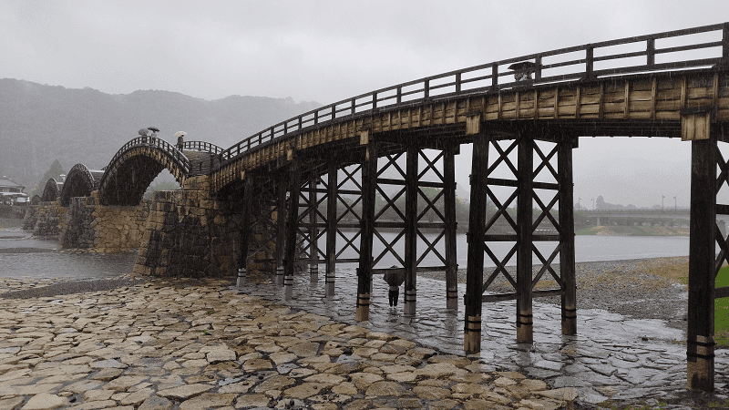 【山口岩國】在雨中再度造訪日本三大名橋之錦帶橋