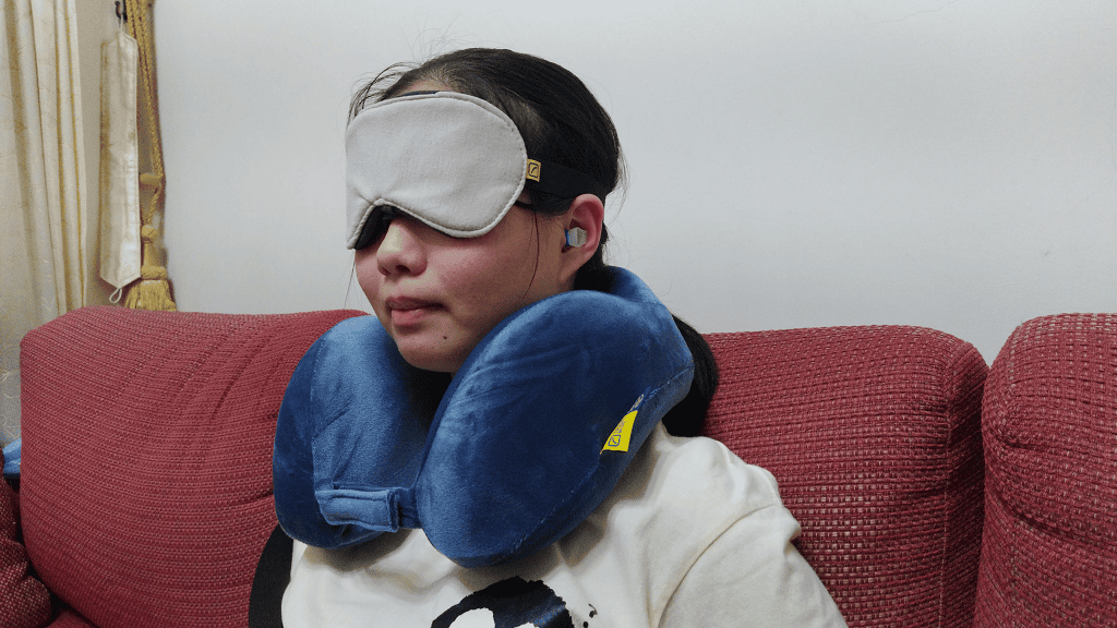 【開箱】TravelBlue寧靜頸枕來自英國的旅行配件第一