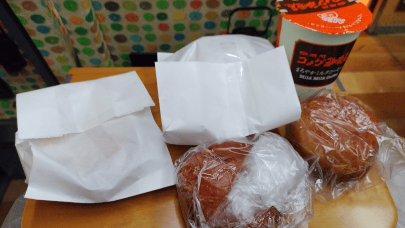 【福岡博多】在車站TRAINDOR買麵包到特急列車上享用