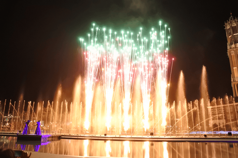 【長崎|佐世保】日本三大主題樂園之一的豪斯登堡~有中古歐州風景、VR體驗世界、夜間水舞及燈光秀~