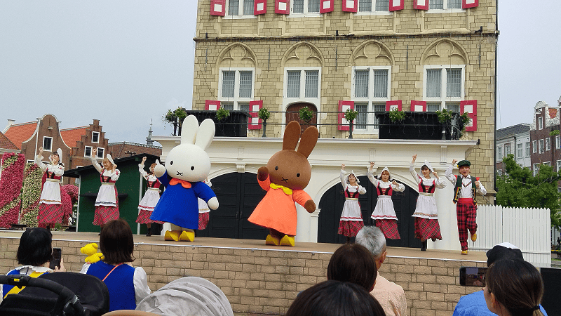 【長崎|佐世保】日本三大主題樂園之一的豪斯登堡~有中古歐州風景、VR體驗世界、夜間水舞及燈光秀~